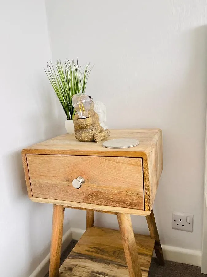Nyaraló 2 Bed House, Sleeps 6, Dog Friendly, Close To A14 M11, With Garden & Parking Long Stay Work Contractor Leisure, Jade Cambridge Egyesült Királyság